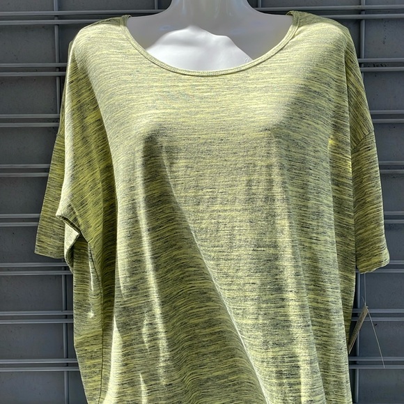 LulaRoe Lt Yellow Microstriped Irma Tunic Top-0919 - Picture 2 of 10